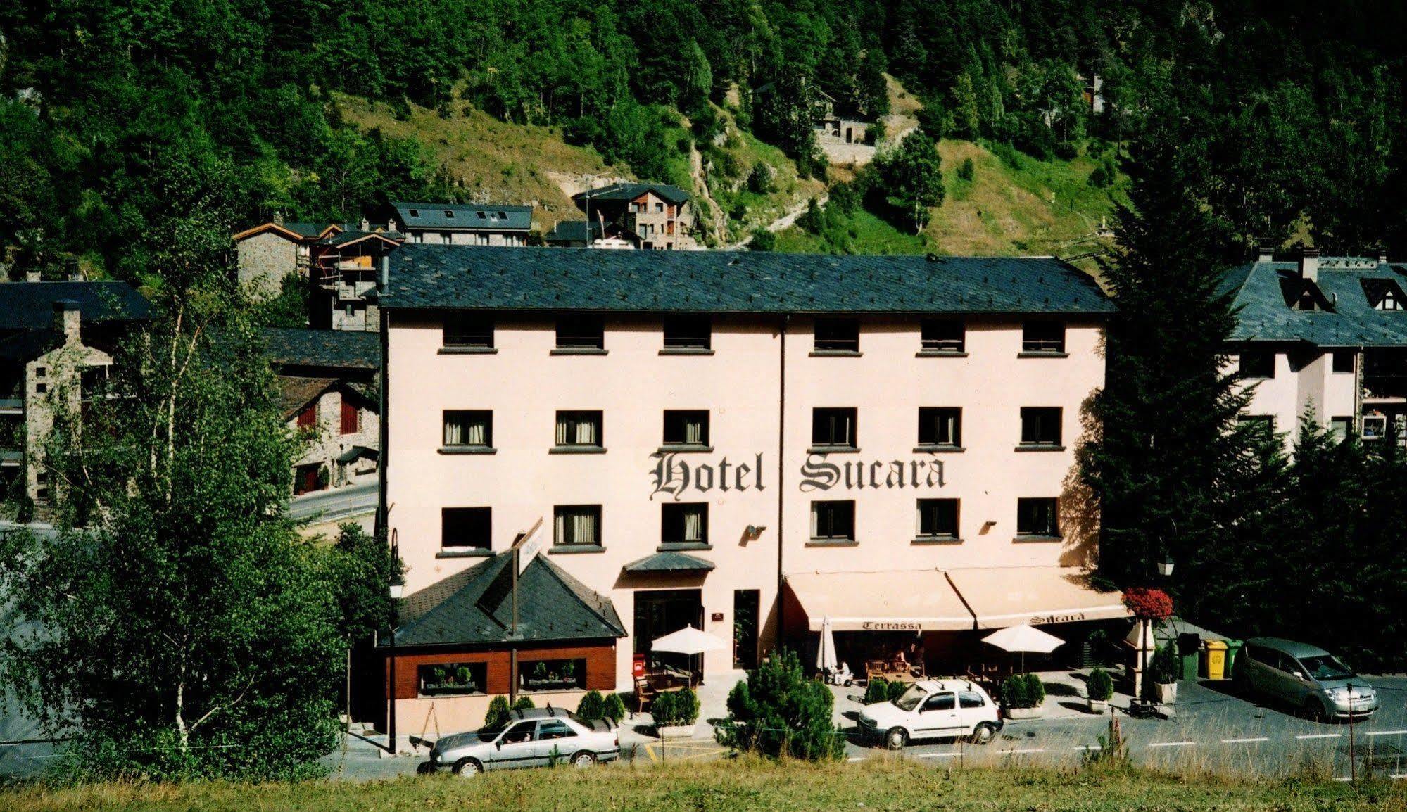 Hotel Sucara La Cortinada Exterior photo